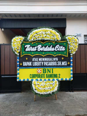 Papan Bunga Duka di Martubung
