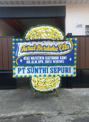 Papan Bunga Duka di Martubung